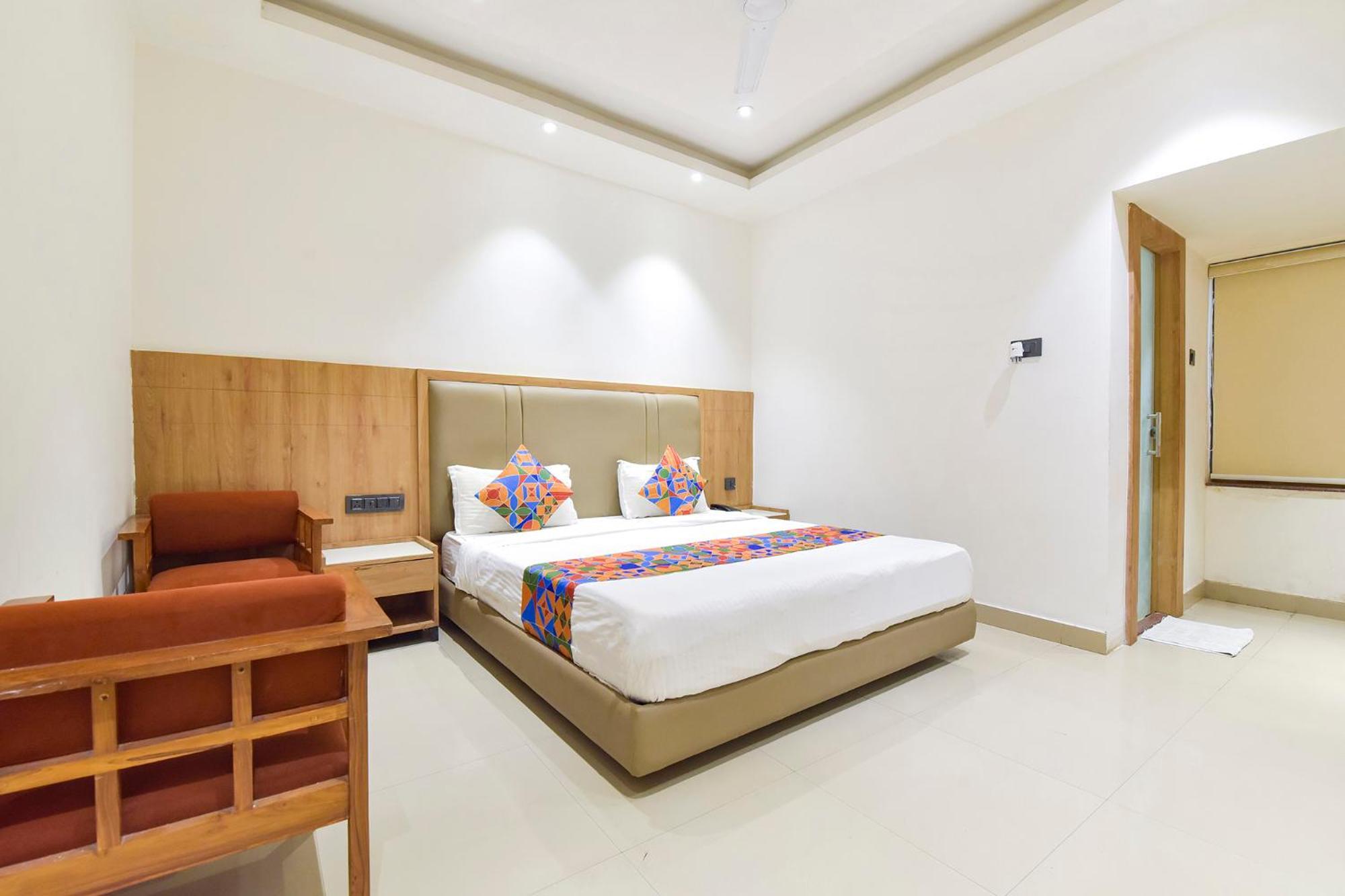 Fabhotel Prime Surya Jabalpur Exterior photo